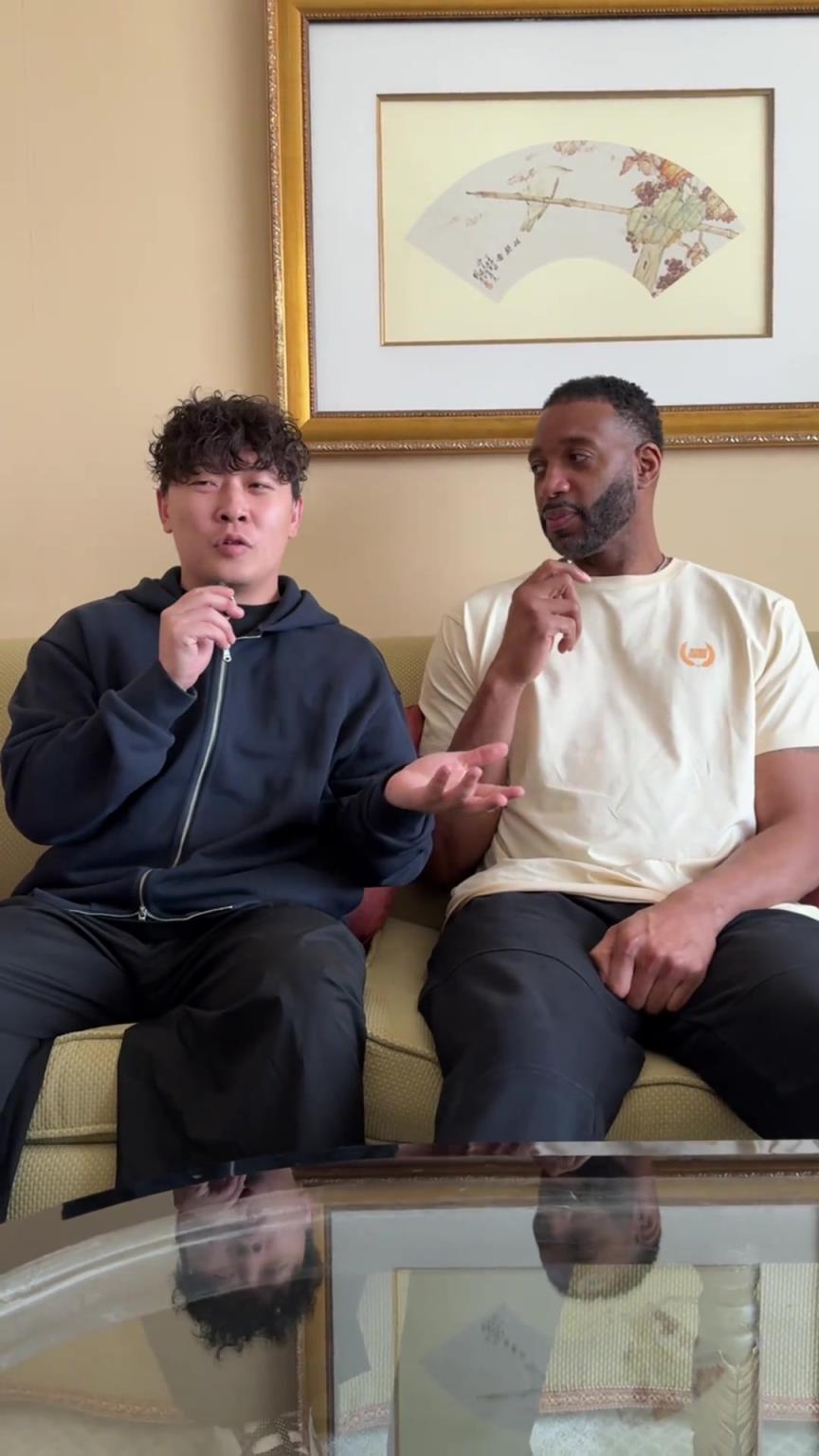 小伙子你真勇啊，在麥迪面前“那個(gè)，那個(gè)”的