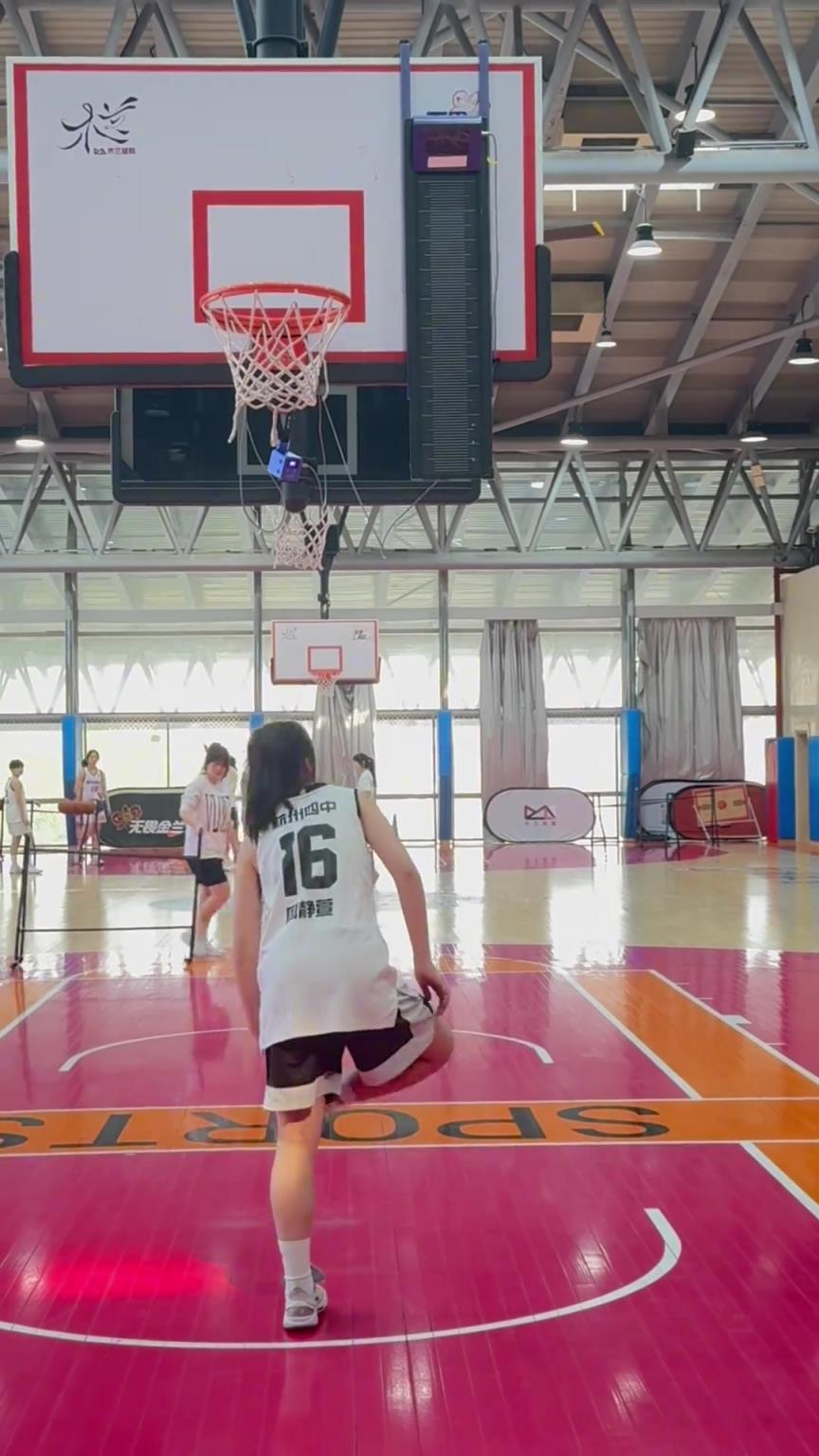 所以，你能摸高多少？